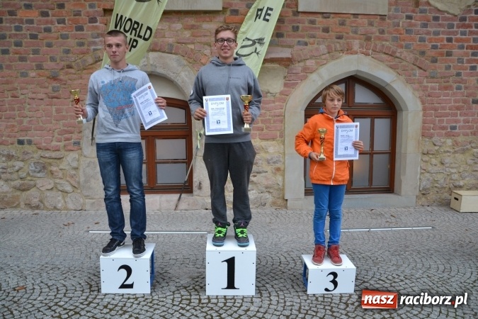 Zdjęcie w galerii na portalu naszraciborz.pl: Trzy zamki - zawody modeli latających F1E wiadomości z regionu