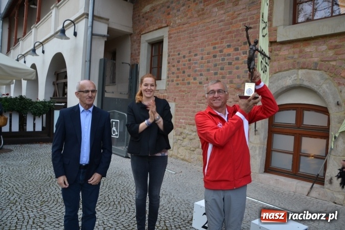 Zdjęcie w galerii na portalu naszraciborz.pl: Trzy zamki - zawody modeli latających F1E wiadomości z regionu