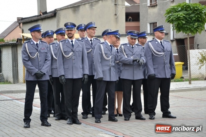 Zdjęcie w galerii na portalu naszraciborz.pl: Policjanci oficjalnie wrócili do pracy w Komisariacie Krzyżanowice - zobacz jak wygląda po gruntownej modernizacji wiadomości z regionu