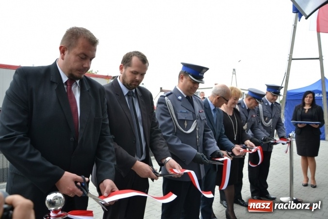 Zdjęcie w galerii na portalu naszraciborz.pl: Policjanci oficjalnie wrócili do pracy w Komisariacie Krzyżanowice - zobacz jak wygląda po gruntownej modernizacji wiadomości z regionu