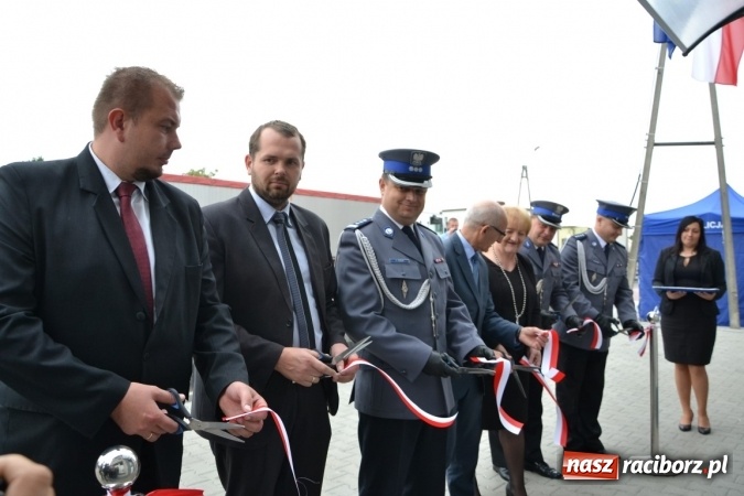 Zdjęcie w galerii na portalu naszraciborz.pl: Policjanci oficjalnie wrócili do pracy w Komisariacie Krzyżanowice - zobacz jak wygląda po gruntownej modernizacji wiadomości z regionu
