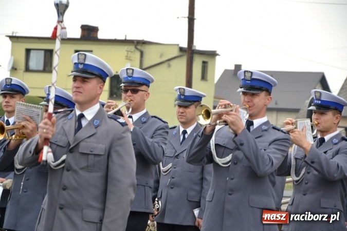 Zdjęcie w galerii na portalu naszraciborz.pl: Policjanci oficjalnie wrócili do pracy w Komisariacie Krzyżanowice - zobacz jak wygląda po gruntownej modernizacji wiadomości z regionu