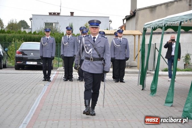 Zdjęcie w galerii na portalu naszraciborz.pl: Policjanci oficjalnie wrócili do pracy w Komisariacie Krzyżanowice - zobacz jak wygląda po gruntownej modernizacji wiadomości z regionu