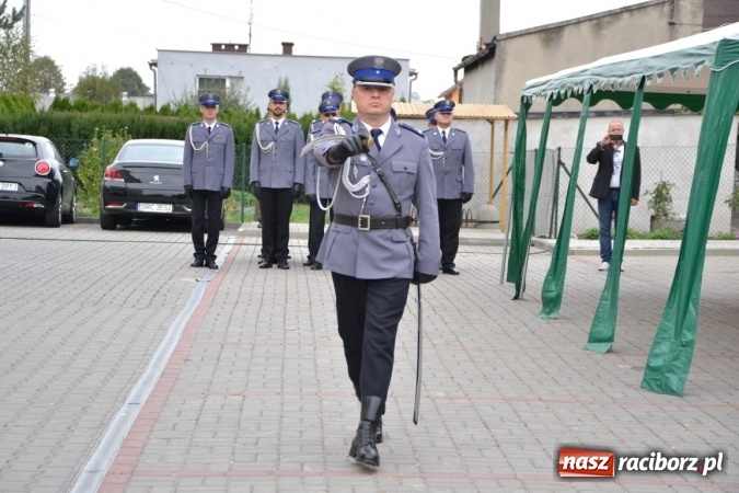 Zdjęcie w galerii na portalu naszraciborz.pl: Policjanci oficjalnie wrócili do pracy w Komisariacie Krzyżanowice - zobacz jak wygląda po gruntownej modernizacji wiadomości z regionu