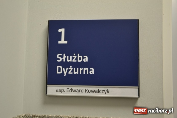 Zdjęcie w galerii na portalu naszraciborz.pl: Policjanci oficjalnie wrócili do pracy w Komisariacie Krzyżanowice - zobacz jak wygląda po gruntownej modernizacji wiadomości z regionu