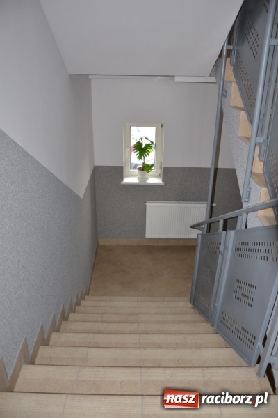 Zdjęcie w galerii na portalu naszraciborz.pl: Policjanci oficjalnie wrócili do pracy w Komisariacie Krzyżanowice - zobacz jak wygląda po gruntownej modernizacji wiadomości z regionu