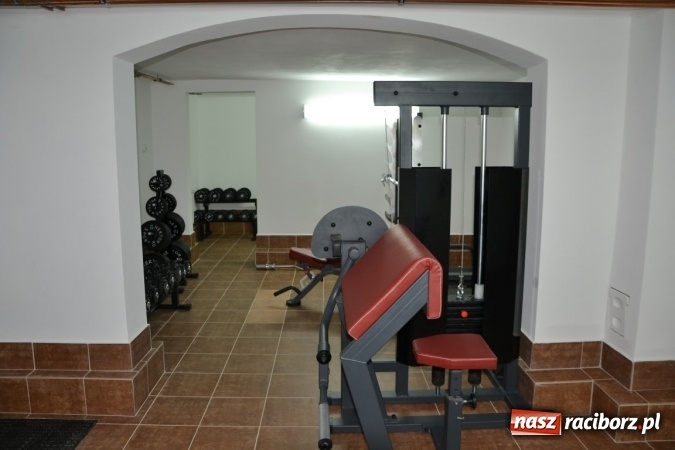 Zdjęcie w galerii na portalu naszraciborz.pl: Policjanci oficjalnie wrócili do pracy w Komisariacie Krzyżanowice - zobacz jak wygląda po gruntownej modernizacji wiadomości z regionu