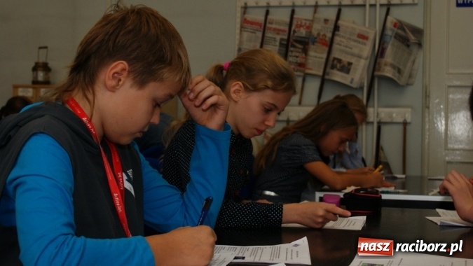 Zdjęcie w galerii na portalu naszraciborz.pl: Konkurs Wiedzy o Ruchu Drogowym  wiadomości z regionu