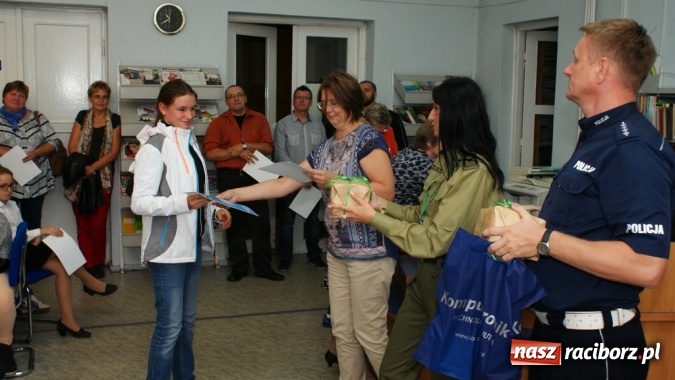 Zdjęcie w galerii na portalu naszraciborz.pl: Konkurs Wiedzy o Ruchu Drogowym  wiadomości z regionu