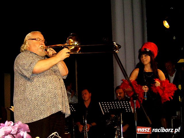 Zdjęcie w galerii na portalu naszraciborz.pl: Wielka gala na 15-lecie MIRAŻU wiadomości z regionu