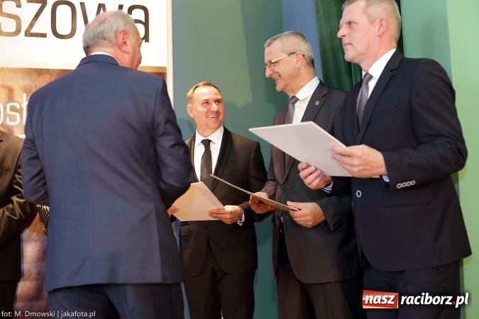 Zdjęcie w galerii na portalu naszraciborz.pl: 70 lat raciborskiego Cechu - ludzi, którzy z rodzinami stoją za swoją marką wiadomości z regionu