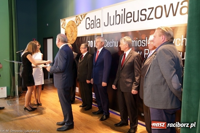 Zdjęcie w galerii na portalu naszraciborz.pl: 70 lat raciborskiego Cechu - ludzi, którzy z rodzinami stoją za swoją marką wiadomości z regionu