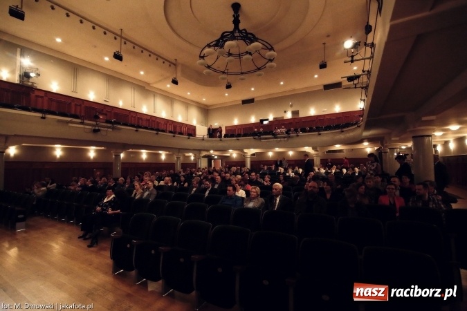 Zdjęcie w galerii na portalu naszraciborz.pl: Koncert pełen międzynarodowych gwiazd - Krzysztof Kobyliński Pearls wiadomości z regionu