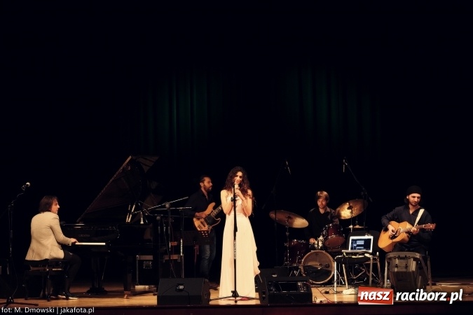 Zdjęcie w galerii na portalu naszraciborz.pl: Koncert pełen międzynarodowych gwiazd - Krzysztof Kobyliński Pearls wiadomości z regionu