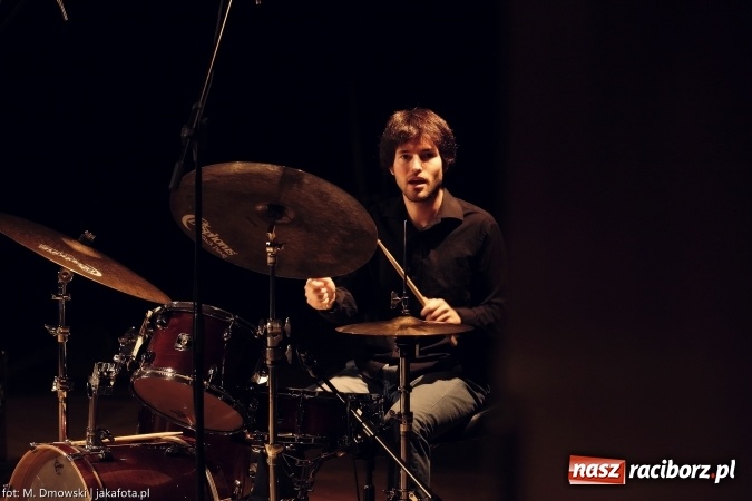 Zdjęcie w galerii na portalu naszraciborz.pl: Koncert pełen międzynarodowych gwiazd - Krzysztof Kobyliński Pearls wiadomości z regionu