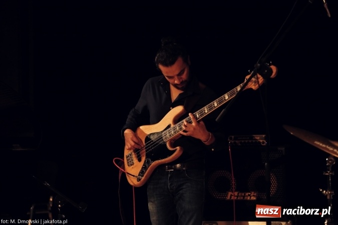 Zdjęcie w galerii na portalu naszraciborz.pl: Koncert pełen międzynarodowych gwiazd - Krzysztof Kobyliński Pearls wiadomości z regionu