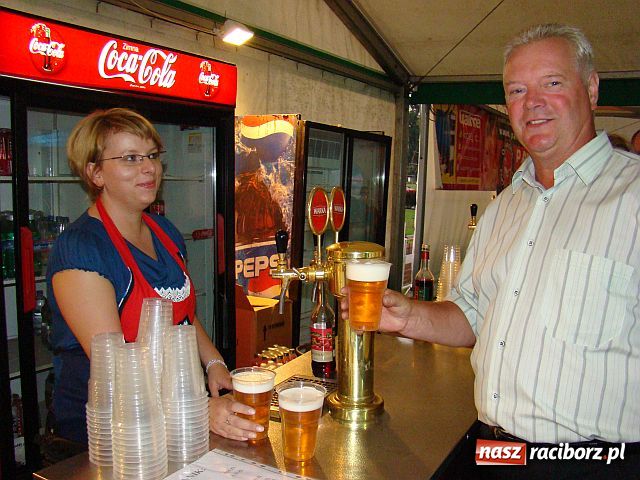 Zdjęcie w galerii na portalu naszraciborz.pl: Śląska laba – Oktoberfest 2009 wiadomości z regionu