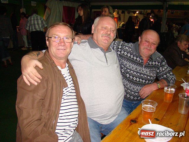 Zdjęcie w galerii na portalu naszraciborz.pl: Śląska laba – Oktoberfest 2009 wiadomości z regionu