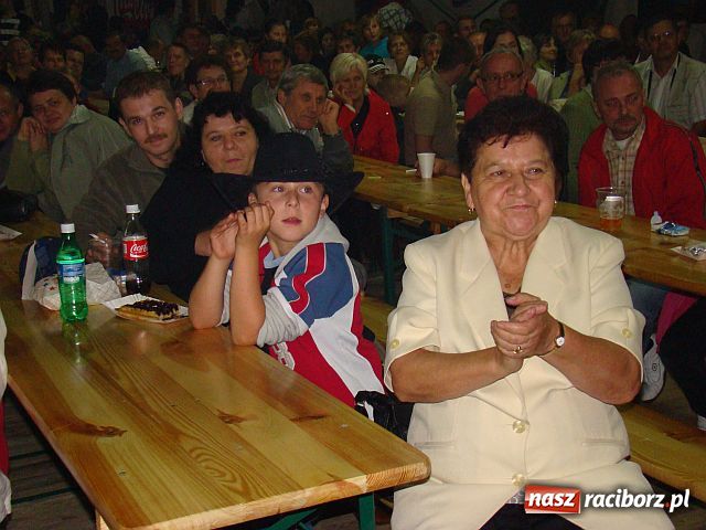 Zdjęcie w galerii na portalu naszraciborz.pl: Śląska laba – Oktoberfest 2009 wiadomości z regionu