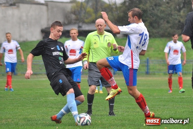 Zdjęcie w galerii na portalu naszraciborz.pl: IV liga: Bez bramek przy Srebrnej wiadomości z regionu