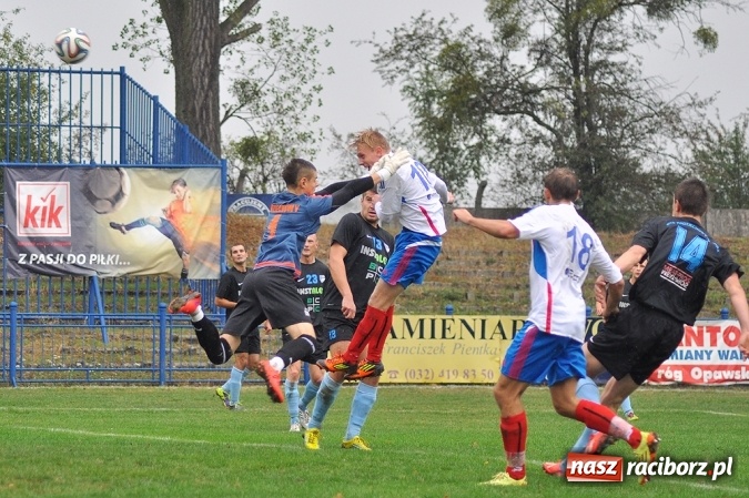 Zdjęcie w galerii na portalu naszraciborz.pl: IV liga: Bez bramek przy Srebrnej wiadomości z regionu