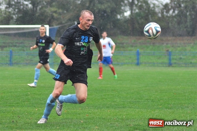 Zdjęcie w galerii na portalu naszraciborz.pl: IV liga: Bez bramek przy Srebrnej wiadomości z regionu