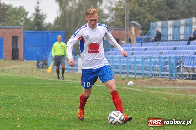 Zdjęcie w galerii na portalu naszraciborz.pl: IV liga: Bez bramek przy Srebrnej wiadomości z regionu