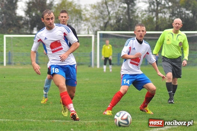 Zdjęcie w galerii na portalu naszraciborz.pl: IV liga: Bez bramek przy Srebrnej wiadomości z regionu