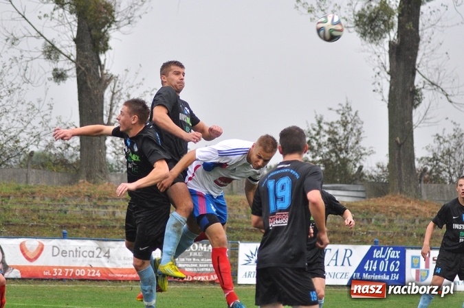 Zdjęcie w galerii na portalu naszraciborz.pl: IV liga: Bez bramek przy Srebrnej wiadomości z regionu