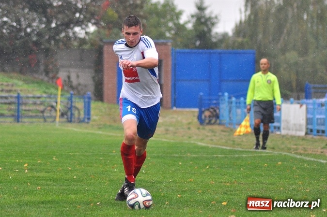 Zdjęcie w galerii na portalu naszraciborz.pl: IV liga: Bez bramek przy Srebrnej wiadomości z regionu