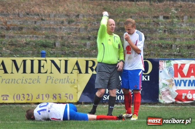 Zdjęcie w galerii na portalu naszraciborz.pl: IV liga: Bez bramek przy Srebrnej wiadomości z regionu