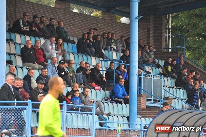 Zdjęcie w galerii na portalu naszraciborz.pl: IV liga: Bez bramek przy Srebrnej wiadomości z regionu
