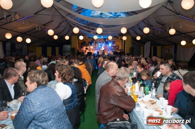 Zdjęcie w galerii na portalu naszraciborz.pl: Oktoberfest w Szymocicach – jak na Bajerach… wiadomości z regionu