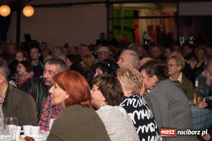 Zdjęcie w galerii na portalu naszraciborz.pl: Oktoberfest w Szymocicach – jak na Bajerach… wiadomości z regionu