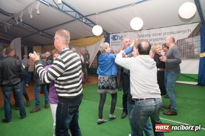 Zdjęcie w galerii na portalu naszraciborz.pl: Oktoberfest w Szymocicach – jak na Bajerach… wiadomości z regionu