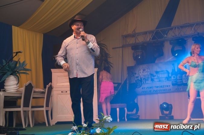 Zdjęcie w galerii na portalu naszraciborz.pl: Oktoberfest w Szymocicach – jak na Bajerach… wiadomości z regionu