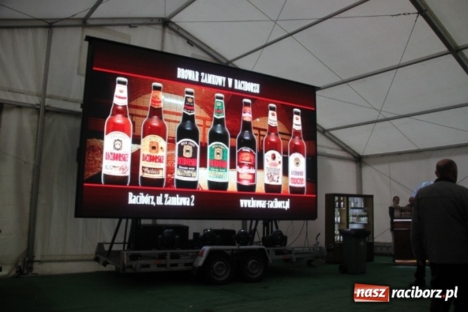 Zdjęcie w galerii na portalu naszraciborz.pl: Oktoberfest w Szymocicach – jak na Bajerach… wiadomości z regionu