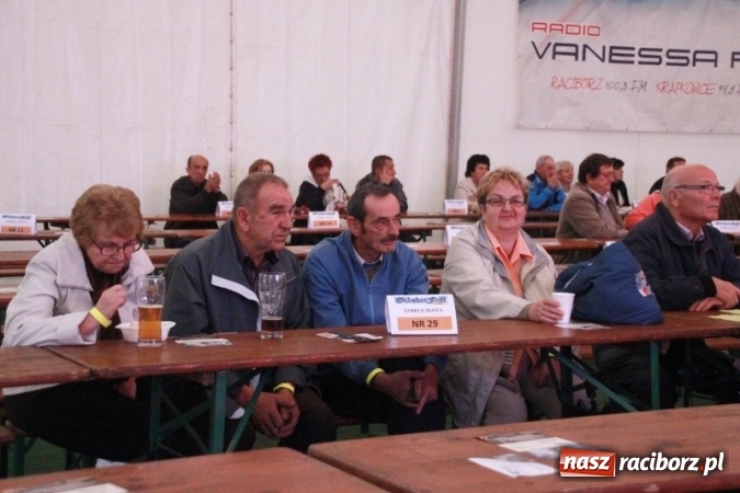 Zdjęcie w galerii na portalu naszraciborz.pl: Oktoberfest w Szymocicach – jak na Bajerach… wiadomości z regionu