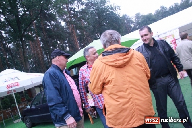 Zdjęcie w galerii na portalu naszraciborz.pl: Oktoberfest w Szymocicach – jak na Bajerach… wiadomości z regionu