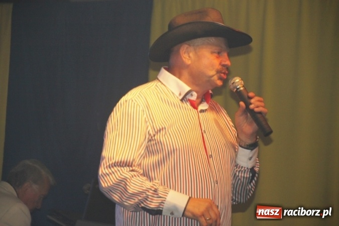 Zdjęcie w galerii na portalu naszraciborz.pl: Oktoberfest w Szymocicach – jak na Bajerach… wiadomości z regionu