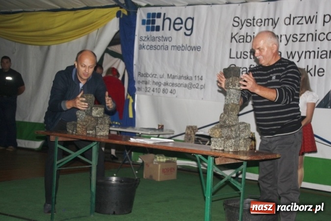 Zdjęcie w galerii na portalu naszraciborz.pl: Oktoberfest w Szymocicach – jak na Bajerach… wiadomości z regionu