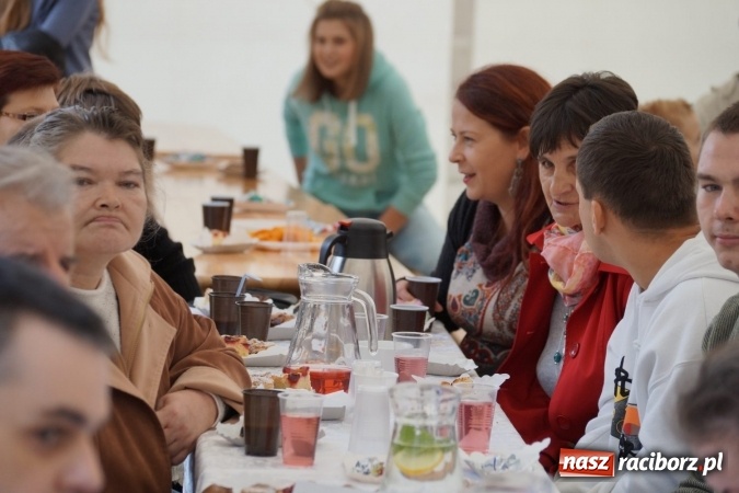 Zdjęcie w galerii na portalu naszraciborz.pl: Spotkanie pełne wzruszeń - festyn integracyjny Kobiet Aktywnych w Nędzy wiadomości z regionu