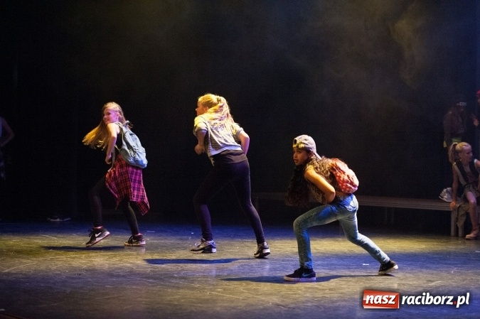 Zdjęcie w galerii na portalu naszraciborz.pl: Nauka tańca dla początkujących w Studio Tańca "La Fiesta" w Raciborzu wiadomości z regionu