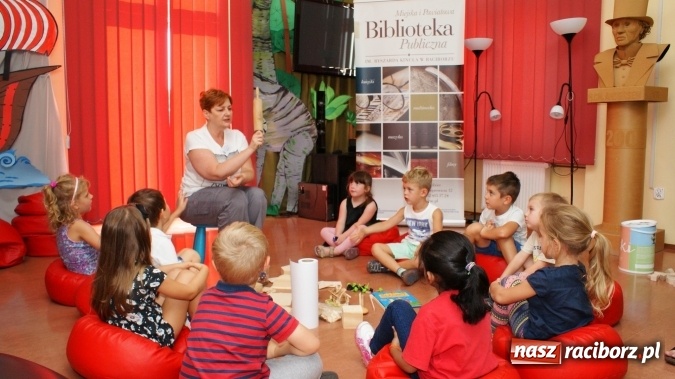 Zdjęcie w galerii na portalu naszraciborz.pl: Radosna edukacja ekologiczna w bibliotece  wiadomości z regionu
