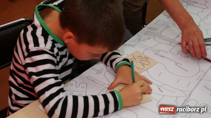 Zdjęcie w galerii na portalu naszraciborz.pl: Radosna edukacja ekologiczna w bibliotece  wiadomości z regionu