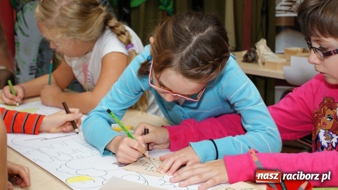 Zdjęcie w galerii na portalu naszraciborz.pl: Radosna edukacja ekologiczna w bibliotece  wiadomości z regionu