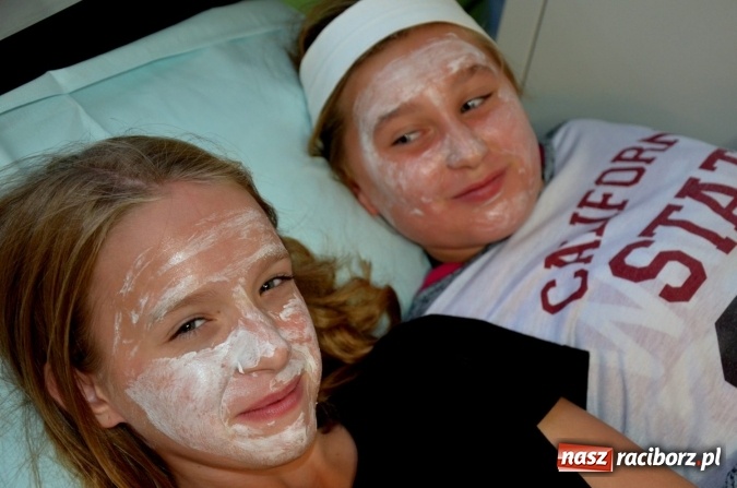 Zdjęcie w galerii na portalu naszraciborz.pl: Szaleństwo zabiegów na Dniu Piękności w klubie Strefa  wiadomości z regionu
