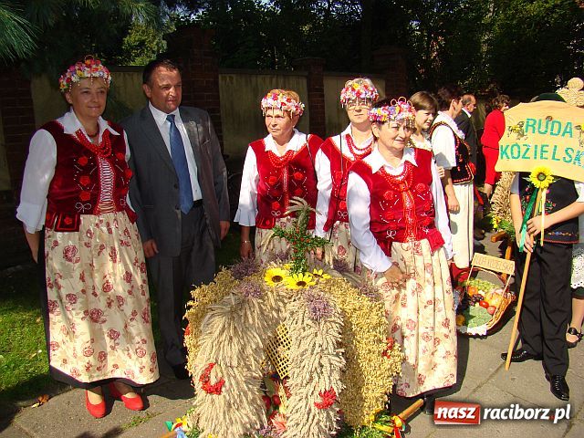 Zdjęcie w galerii na portalu naszraciborz.pl: Dożynki diecezjalne w Rudach wiadomości z regionu