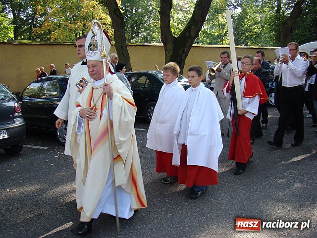 Zdjęcie w galerii na portalu naszraciborz.pl: Dożynki diecezjalne w Rudach wiadomości z regionu
