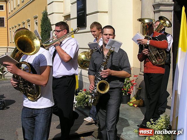 Zdjęcie w galerii na portalu naszraciborz.pl: Dożynki diecezjalne w Rudach wiadomości z regionu
